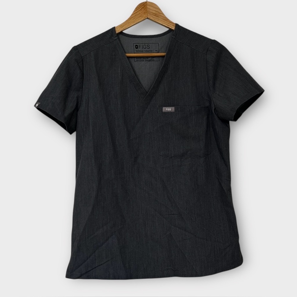 Figs Technical Collection Women's Short Sleeve Scrub Top Gray Women’s Size XS